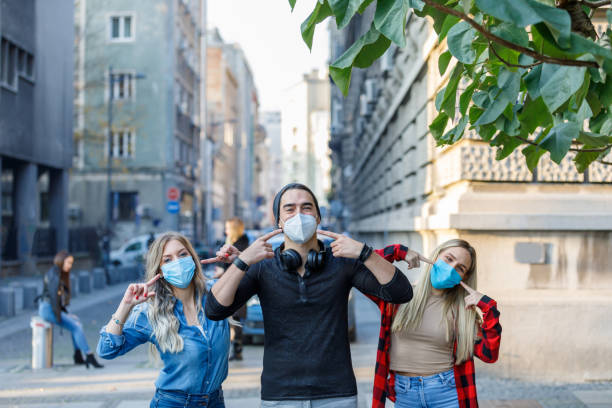 face masks that tie behind the head