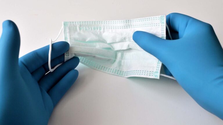 medical examination gloves